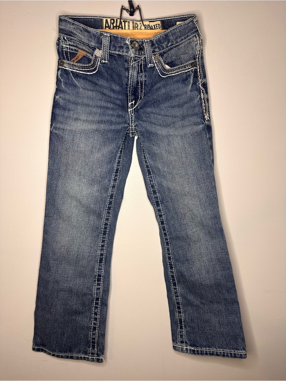 Ariat Denim Girl’s Medium Blue B4 Relaxed Jeans, Size 8